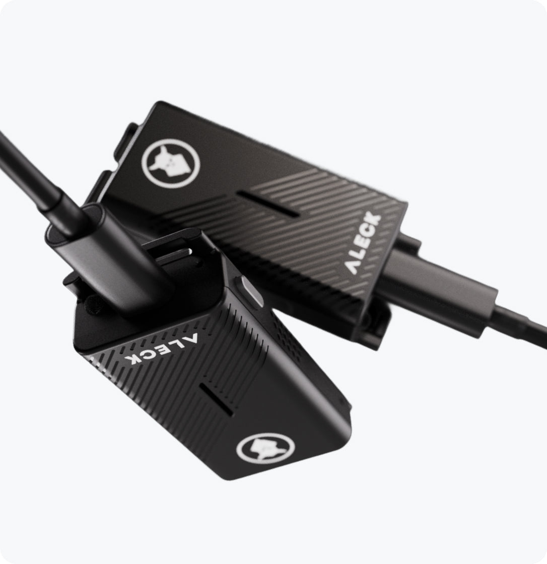 Aleck Punks helmet speakers charging via USB-C