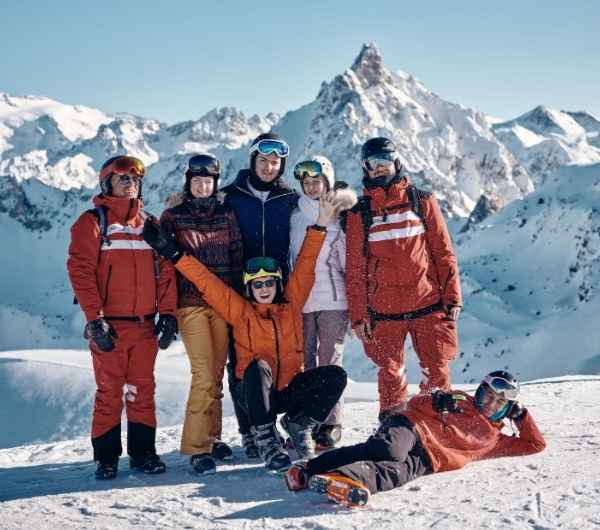 How to plan a group ski trip - Aleck